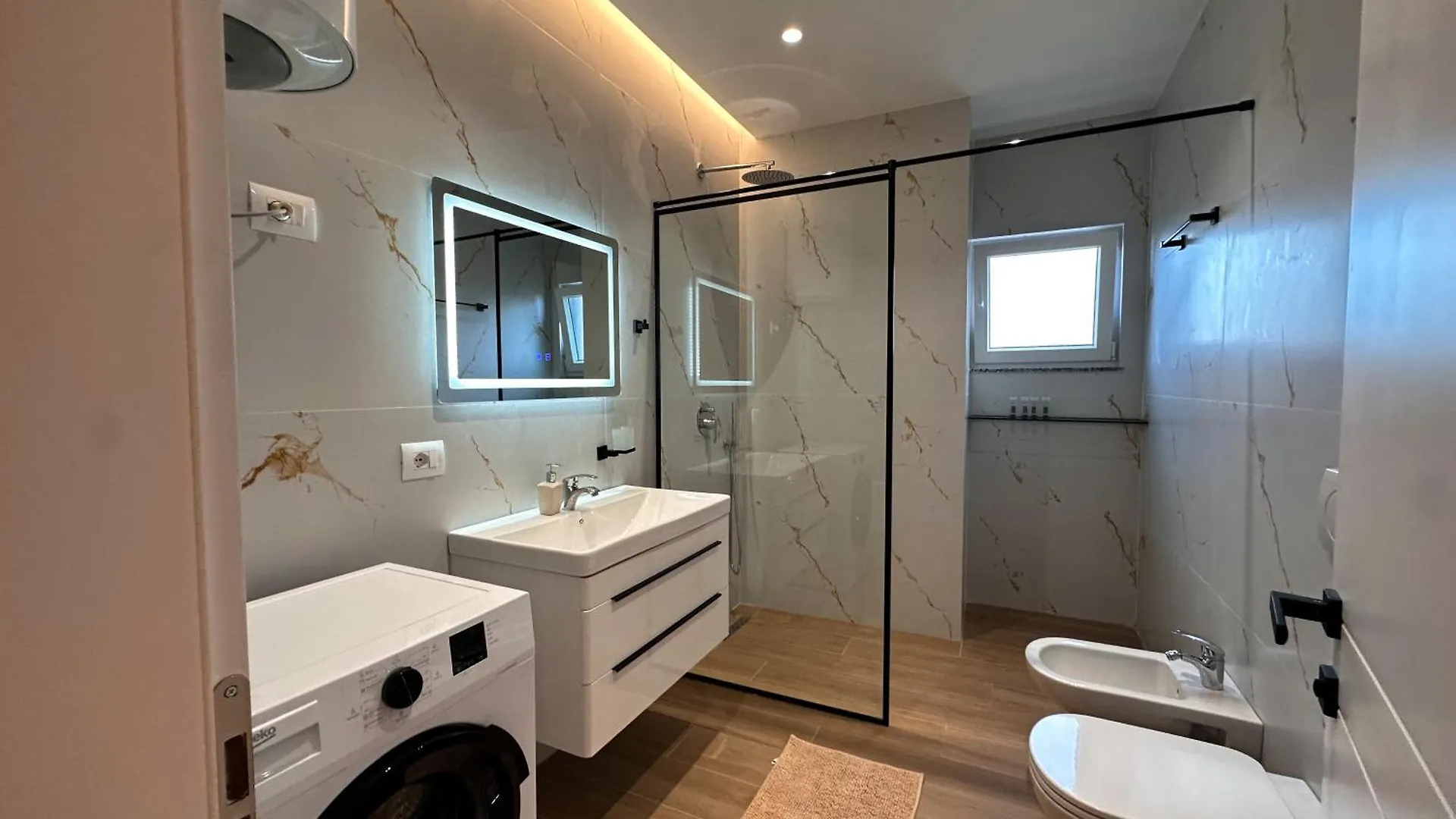 Aral Apartments - Shengjin City Gate 0*,  Albanie